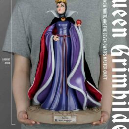 Biancaneve Queen Grimhilde Master Craft Statue Beast Kingdom Disney. Una nuova aggiunta alla serie Biancaneve: la statua della "Regina Malvagia".
