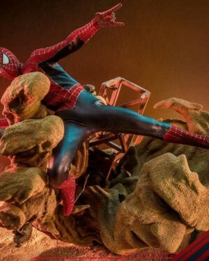 Spider-Man Hot Toys No Way Home Friendly Neighborhood Dx