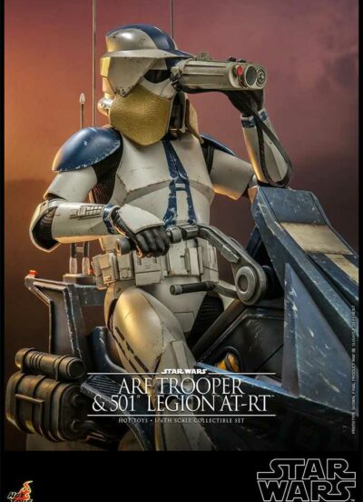 TMS091 Star Wars ARF Trooper & 501st Legion AT-RT Hot Toys. Questo set collezionabile si distinguerà sicuramente nella tua collezione di cloni.
