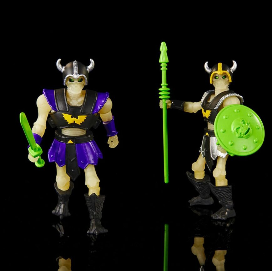 Skeleton Warriors Mattel Masters of the Universe Mattel Origins. Skeletor stands approx. 14 cm tall and comes with Screeech and accessories in a window box.