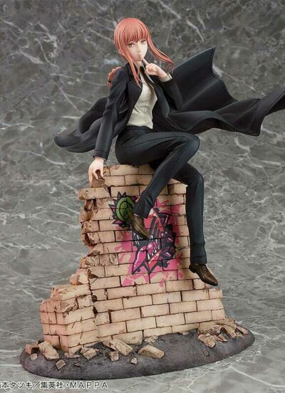 Chainsaw Man PVC Statue 1/7 Makima 28 cm Phat Company. From the anime series "Chainsaw Man" comes a 1/7 scale figure of the devil hunter.