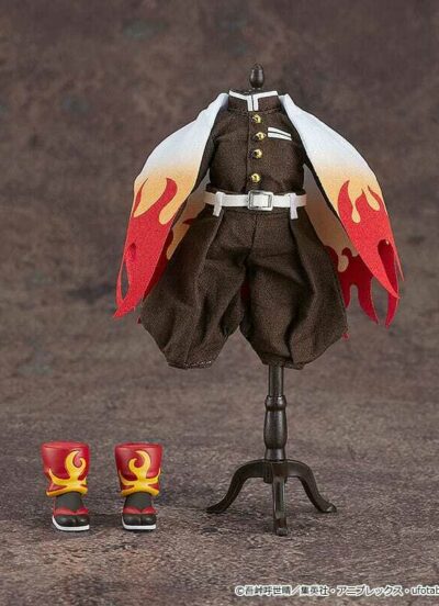 Nendoroid Kyojuro Rengoku Demon Slayer Outfit. Si prega di notare che la figura effettiva e il display del busto non sono inclusi.