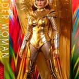 Wonder Woman Golden armor Hot Toys 1984 30 cm Deluxe V.