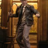 Hot Toys Indiana Jones and the Dial of Destiny Deluxe Version