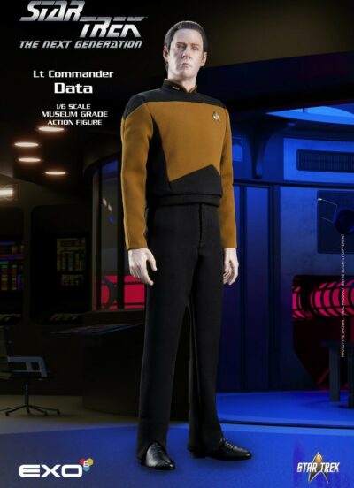 Star Trek: The Next Generation - Commander Data Standard Version 1:6 Scale Figure