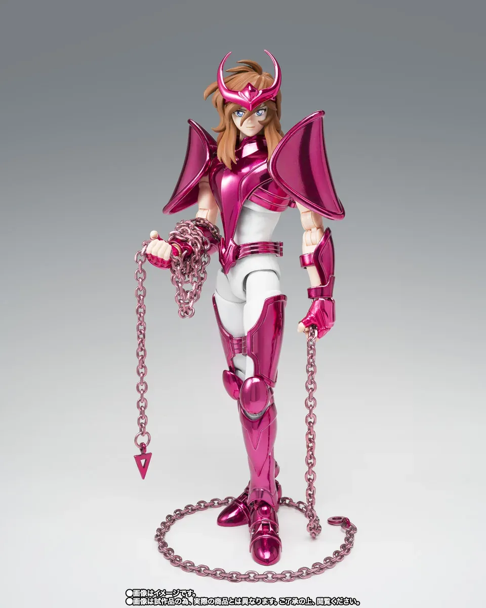 Una nuova attesa proposta per la linea dedicata ai Cavalieri dello Zodiaco in versione OCE (original Color Edition) arriva fresca fresca da Bandai Tamashii. ANDROMEDA SHUN si aggiunge alla serie Saint Seiya Cloth Myth EX nella classico formato action figure con armatura in mertallo, accessori e parti extra. L'ennesimo oggetto imperdibile per i fan dei Seiya