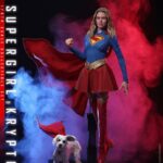 Supergirl & Krypto 28 cm Hot Toys