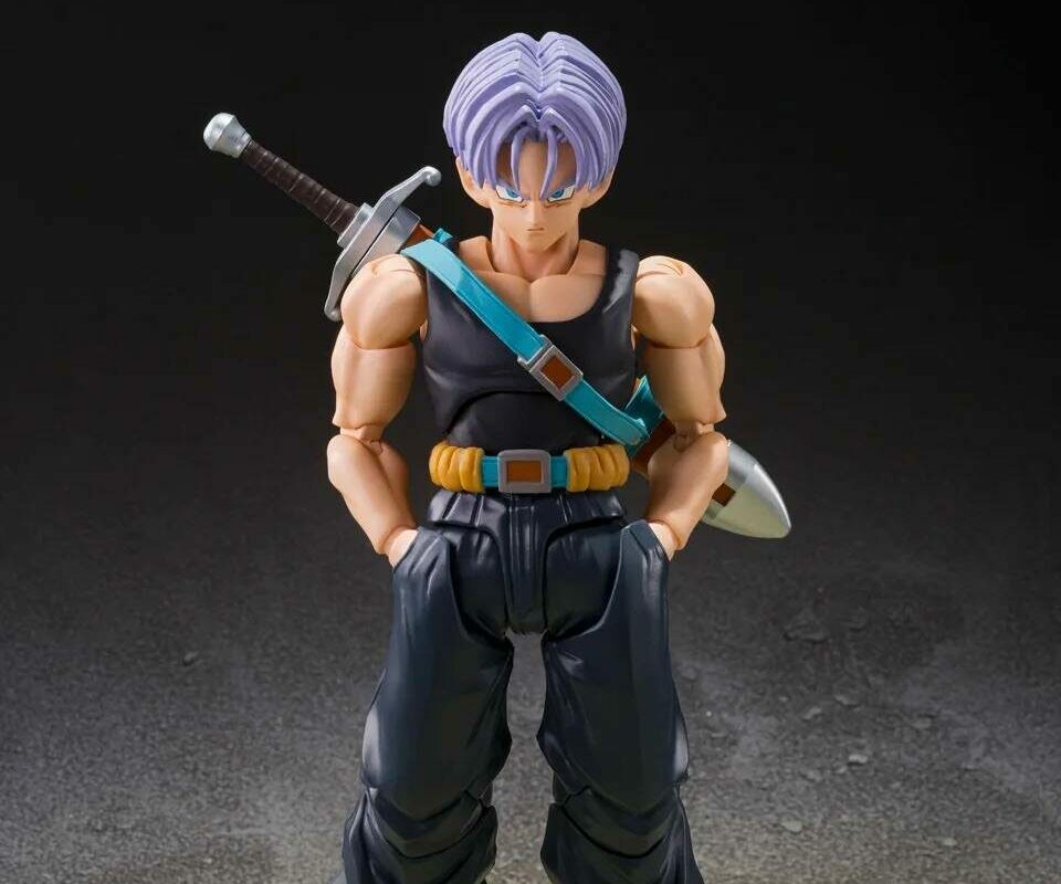 S.H. Figuarts Dragon Ball Z Fighters Trunks Z Fighters with Special Display Base